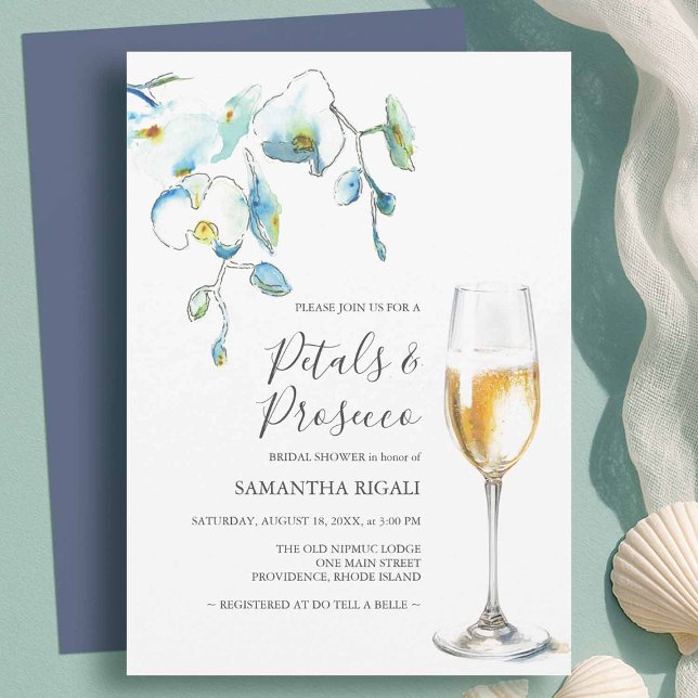 Blauwe Bloemblaadjes en Prosecco Bruidsuitnodiging (Petals and Prosecco bridal shower invitations designed with hand painted watercolor orchids in blue)