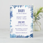 Blauwe bloemen baby uitnodiging - Tijd om te viere (Staand voorkant)