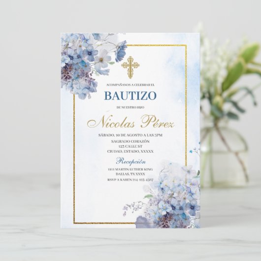 Blauwe Bloemen Bautizo Spaanse Uitnodiging (Staand voorkant)
