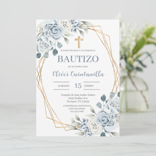 Blauwe Bloemen Doop Spaanse Uitnodiging (Staand voorkant)