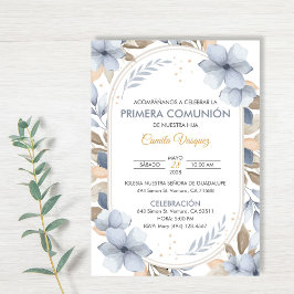 Blauwe bloemen eerste communie in Spaans katholiek Kaart