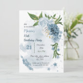 blauwe bloemen & groene bladeren verjaardag kaart (Staand voorkant)