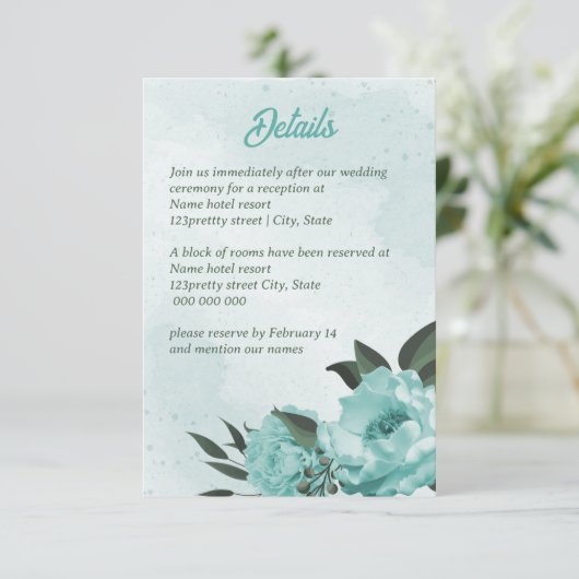 blauwe bloemen groene bruiloft informatiekaartje (Staand voorkant)