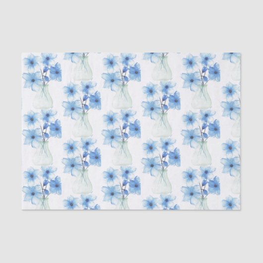 Blauwe bloemen in glazen vaas tissuepapier (Voorkant)