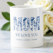 Blauwe Bloemen Moderne Typografie Chic Mom We Love Koffiemok