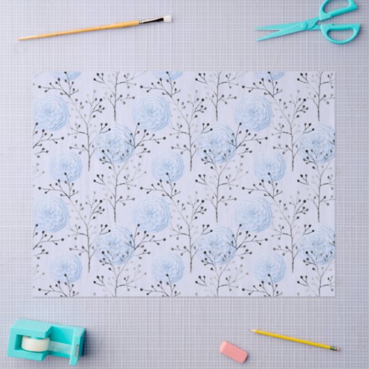 Blauwe bloemen op lichtblauwe ontkoppeling tissuepapier (Craft)