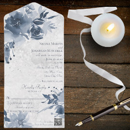 Blauwe Bloemen op Noodlijdend Wit met QR Code All In One Uitnodiging