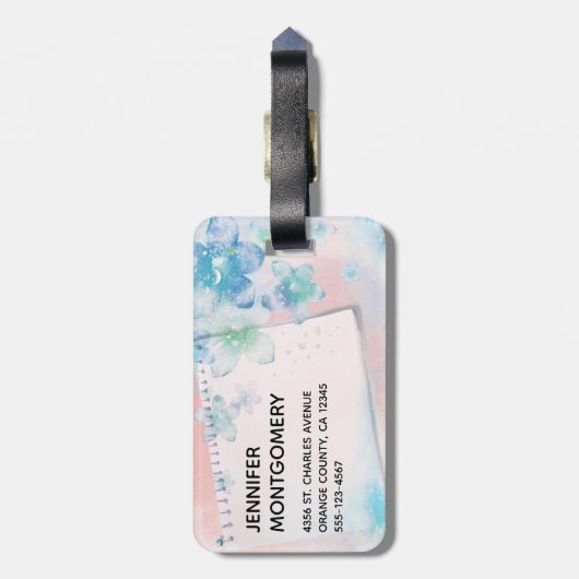  blauwe bloemen op roze achtergrond bagagelabel (Achterkant verticaal)