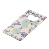 Blauwe bloemen, paarse bloemen, Floral Pattern Creditkaart Flessenopener (Voorkant Gekanteld)