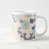 Blauwe bloemen, paarse bloemen, Floral Pattern Grote Koffiekop (Rechts)