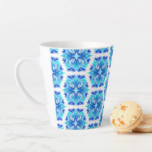 Blauwe bloemen, patroon van bloemen, bloemmotief latte mok