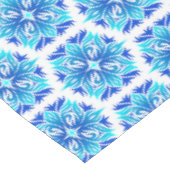 Blauwe bloemen, patroon van bloemen, bloemmotief tafelkleed (Gekanteld)