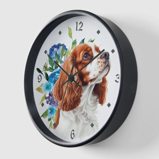 Blauwe Bloemen Rode Cavalier King Charles Spaniel  (Hoek)