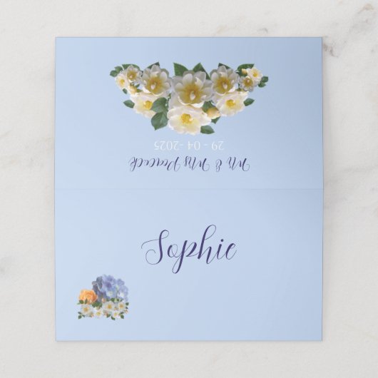 Blauwe bloemen thema trouwtafel naamkaart plaatskaartje (Buitenkant ongevouwen)
