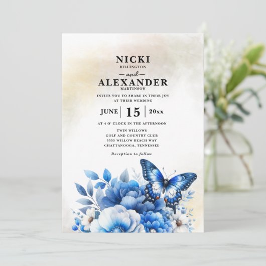 Blauwe Bloemen Vlinder Bruiloft Kaart (Staand voorkant)