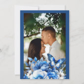 Blauwe Bloemen Vlinder Bruiloft Kaart (Achterkant)