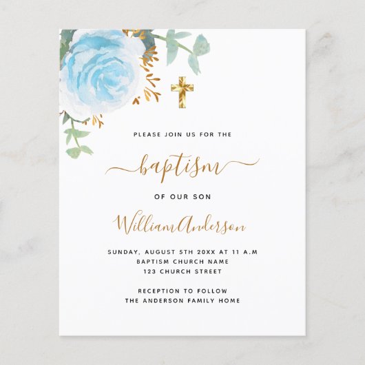 Blauwe bloemenjongen cross budget doop uitnodiging (Voorkant)