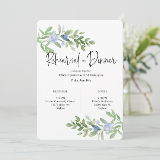 Blauwe bloemenrepetitie en uitnodiging voor het di (Staand voorkant)