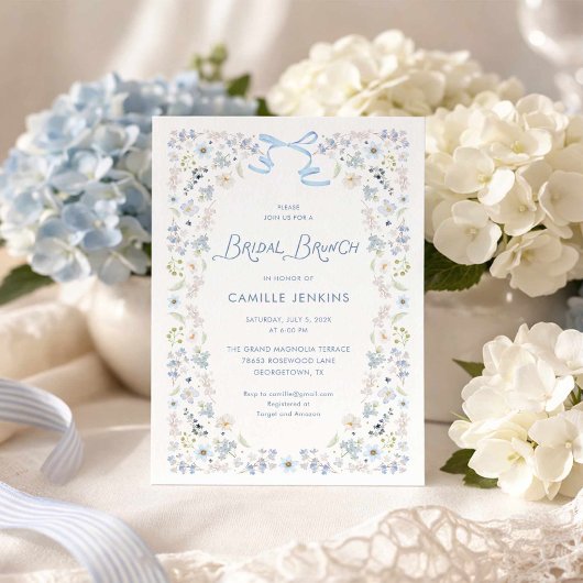 Blauwe bloemige bruidsbrunch met strik kaart