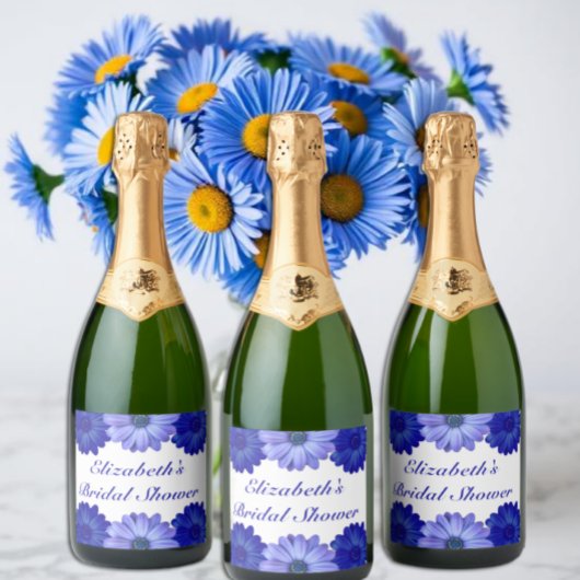 Blauwe bloemige bruidsmeisjesborrel sparkling wijnetiket