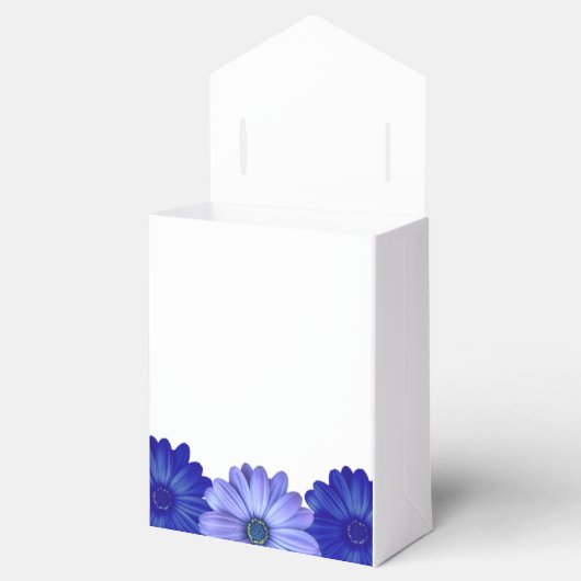 Blauwe bloemige bruidsmeisjesfeest bedankdoosjes (Geopend)