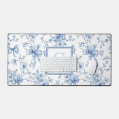 Blauwe Bloemige Franse Toile Monogram Naam Bureaumat (Keyboard & Muis)