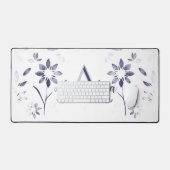 Blauwe Bloemige Gepersonaliseerde Monogram Naam Bureaumat (Keyboard & Muis)