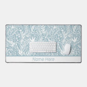 Blauwe bloemige monogram bureaumat (Keyboard & Muis)