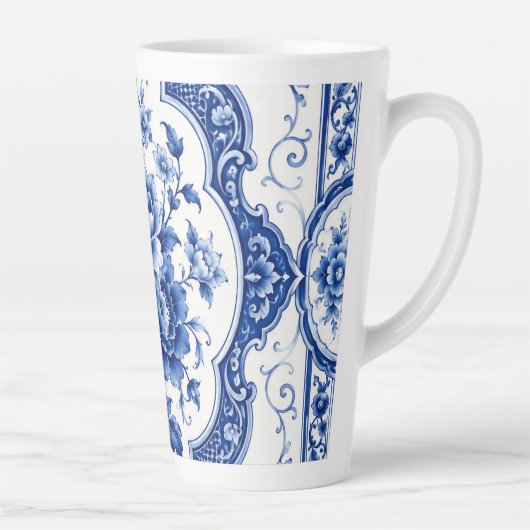 Blauwe bloemige vintage Latte mok (Rechts)