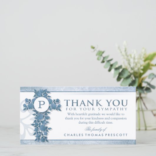 Blauwe Bloemkruis Monogram Bedankt Medeleven (Staand voorkant)