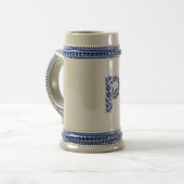 Blauwe bloemrijke letter P monogrammok Bierpul (Voorkant links)