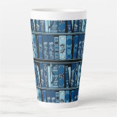 Blauwe boekenplanken  boeken latte mok (Voorkant)