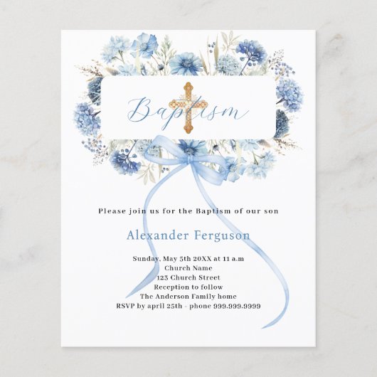 Blauwe boog bloemen jongen kruis doop uitnodiging (Voorkant)