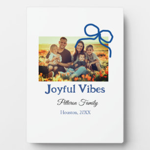 Blauwe boog vreugdevolle Vibes voeg familienaam fo Fotoplaat