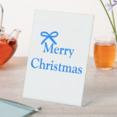 Blauwe boog vrolijk kerstcadeau's eenvoudig modern reclamebord met voetstuk (Insitu)