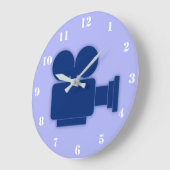 BLAUWE CAMERA-ILLUSTRATIE MET WITTE NUMMERS GROTE KLOK (Hoek)