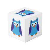 Blauwe cartoon kubus (Achter hoekig)
