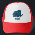 Blauwe Cartoon Wooly Mammoth, speciaal gepersonali Trucker Pet<br><div class="desc">Creëer een gepersonaliseerd cadeau met een schattig ijsdier. Dit baseball-pet of het pet van de vrachtwagen is voorzien van een cartoon-stijl illustratie van een wollig mammoet in blauw en is klaar om gepersonaliseerd te worden met een naam of een andere tekst.</div>