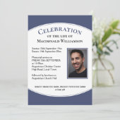 Blauwe CELEBRATIE van LIFE Foto Funeral Kaart (Staand voorkant)