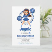 Blauwe Cheerleader - Brunette Girls Cheer Birthday Kaart (Staand voorkant)