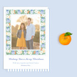 Blauwe Chinoiserie Chic Citrus Vrolijk Kerstfeest  Feestdagenkaart<br><div class="desc">prettige feestdagen * Foto: Fotografie © Storytree Studios, Stanford, CA ** / Elegant fotokaart met ruimte voor een stel of familie foto. Alle waterverf-elementen werden oorspronkelijk door mij in waterverven op 100% katoenpapier geschilderd voordat ze digitaal gescand en gerangschikt / gestyled werden. De achterkant van het ontwerp is eenvoudig en...</div>