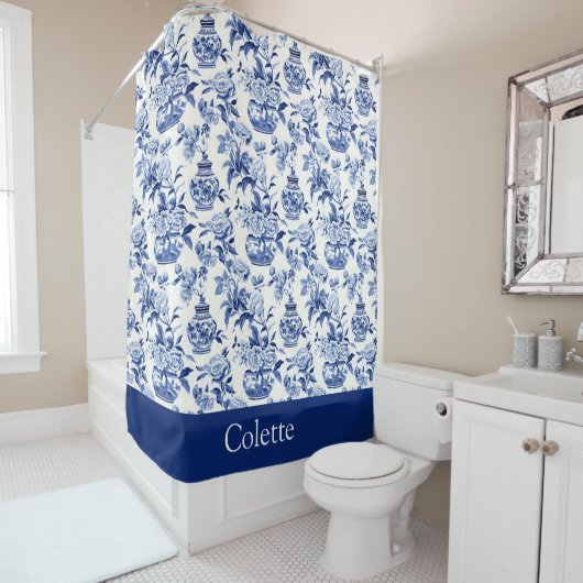 Blauwe Chinoiserie Monogram Naam Douchegordijn (In situ)
