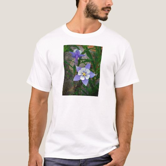 Blauwe columbine t-shirt (Voorkant)