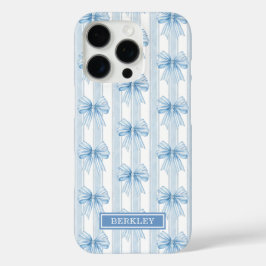 Blauwe Coquette Strikken op Strepen Monogram iPhone 16 Pro Hoesje