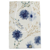 Blauwe Crème Bloemen Bruiloft Medium Cadeauzakje (Voorkant)