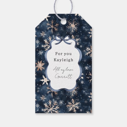 Blauwe Crème Kerstsneeuwvlokken Cadeaulabel (Voorkant)