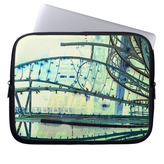 Blauwe curven laptop sleeve (Voorkant)