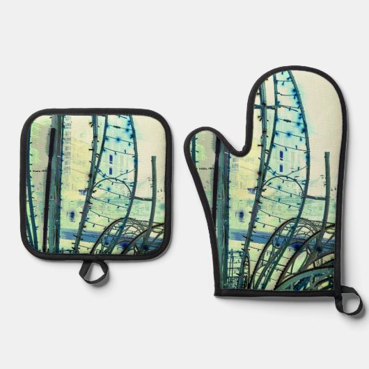 Blauwe curven ovenwant & pannenlap set (Voorkant)