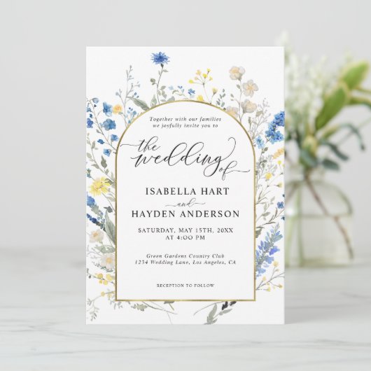 Blauwe Dainty Wild Floral Gouden Boog Bloemen Huwe Kaart (Staand voorkant)