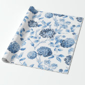 Blauwe Dame Modern  Grote Floral Toile White Cadeaupapier (Uitgerold)